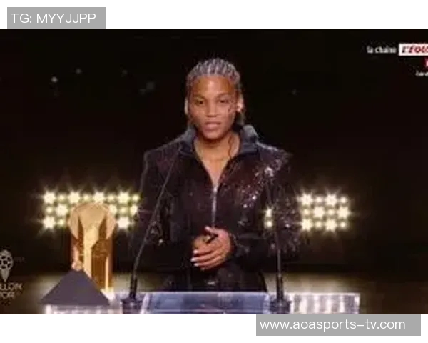 维姬洛佩兹谈欧冠失利称其他奖杯将激励球队奋发向前 维姬洛佩兹谈欧冠失利称其他奖杯将激励球队奋发向前