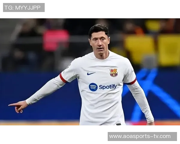 巴萨宣布不续约37岁莱万他拒绝前往阿拉伯联赛寻求新挑战