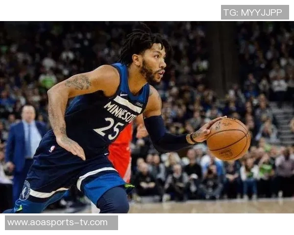 凯肖恩乔治22岁前表现惊艳30分10板5三分2断2帽追平文班卢卡数据