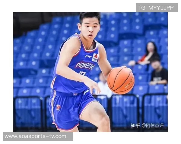 杨瀚森在试错中成长仍需时日期待他未来的突破与进步 杨瀚森在试错中成长仍需时日期待他未来的突破与进步