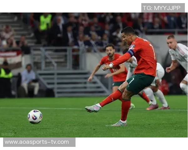 C罗荣获葡萄牙环球声望奖赞扬其辉煌职业生涯成就 C罗荣获葡萄牙环球声望奖赞扬其辉煌职业生涯成就