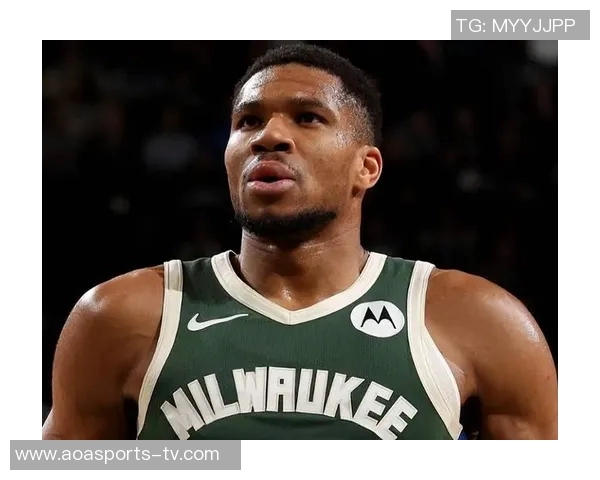 雄鹿需裁掉一名双向球员才能签下字母弟以增强球队实力