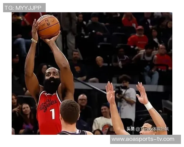 布克外线手感冰凉三分球失准却依然砍下27分助攻表现抢眼 布克外线手感冰凉三分球失准却依然砍下27分助攻表现抢眼