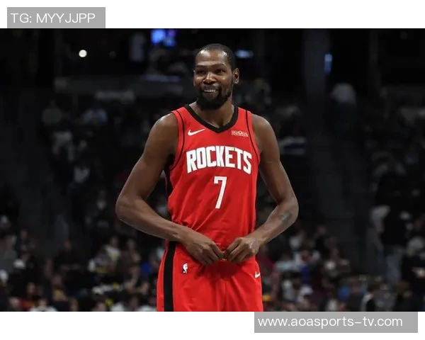 杜兰特全场高效表现20投13中砍下30分6篮板5助攻1盖帽助球队获胜