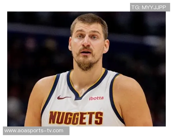 约基奇快发球引争议湖人球员认为失误是他故意所为